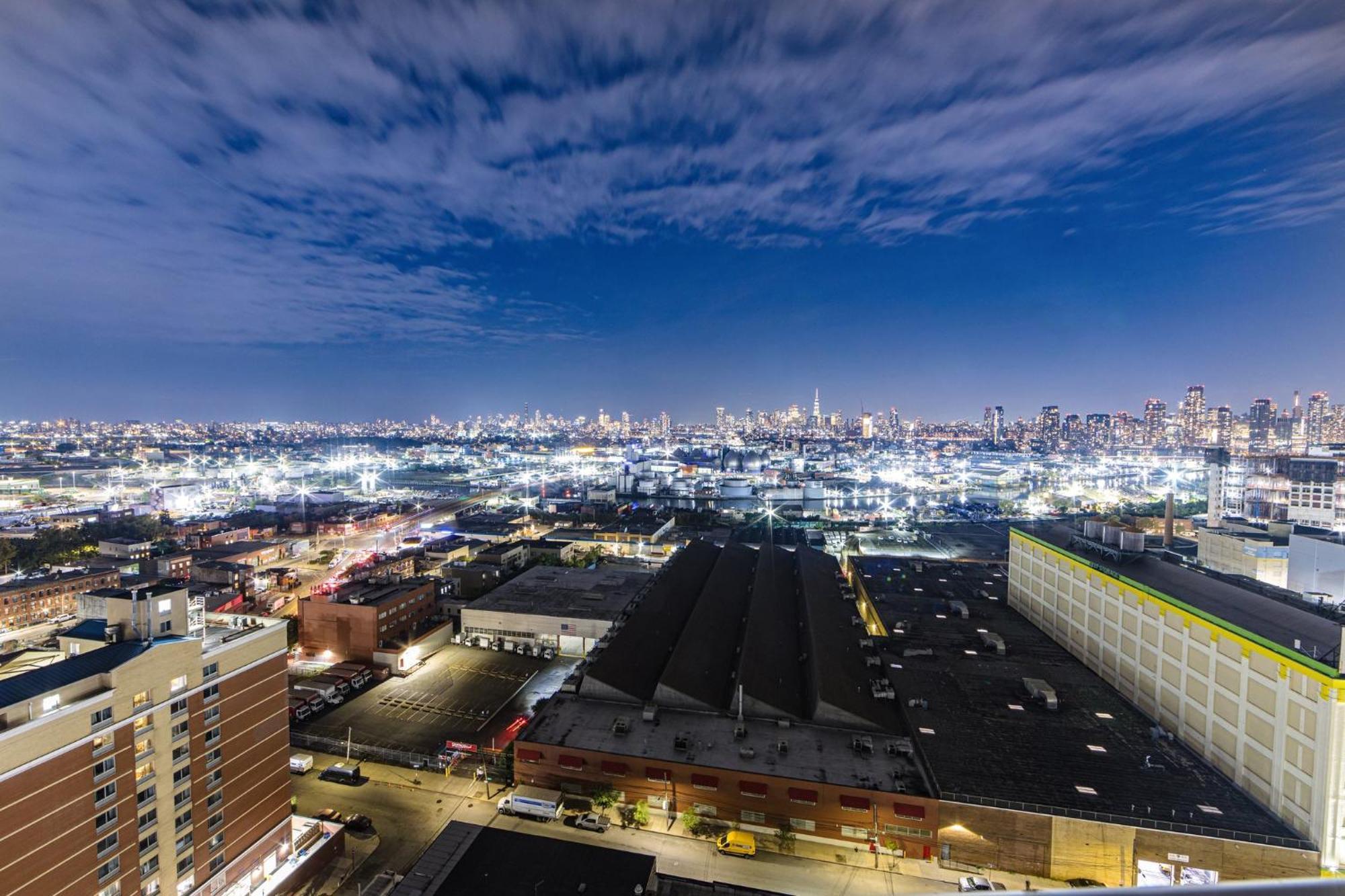 Holiday Inn Express Long Island City E - New York By Ihg Εξωτερικό φωτογραφία