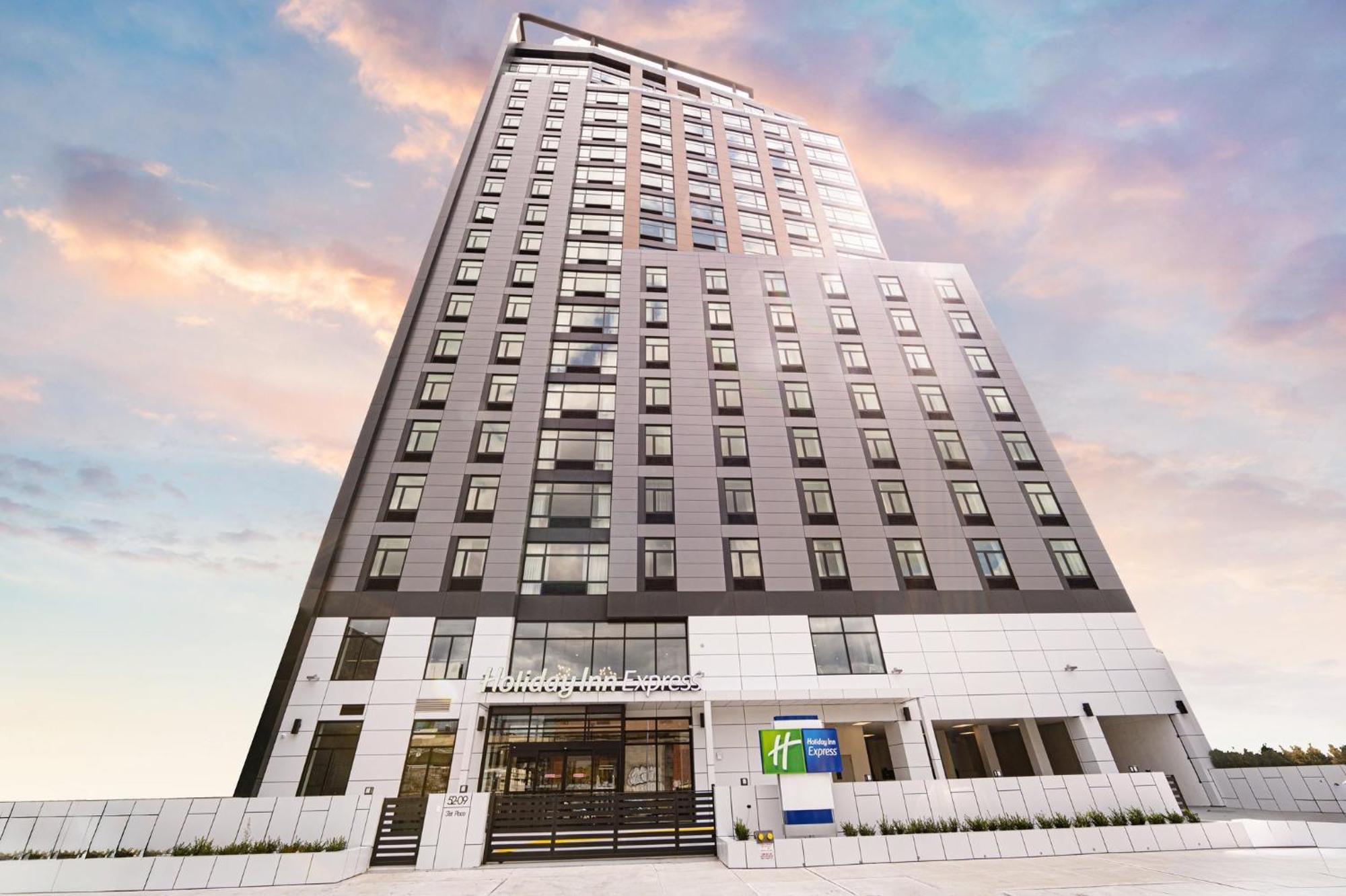 Holiday Inn Express Long Island City E - New York By Ihg Εξωτερικό φωτογραφία