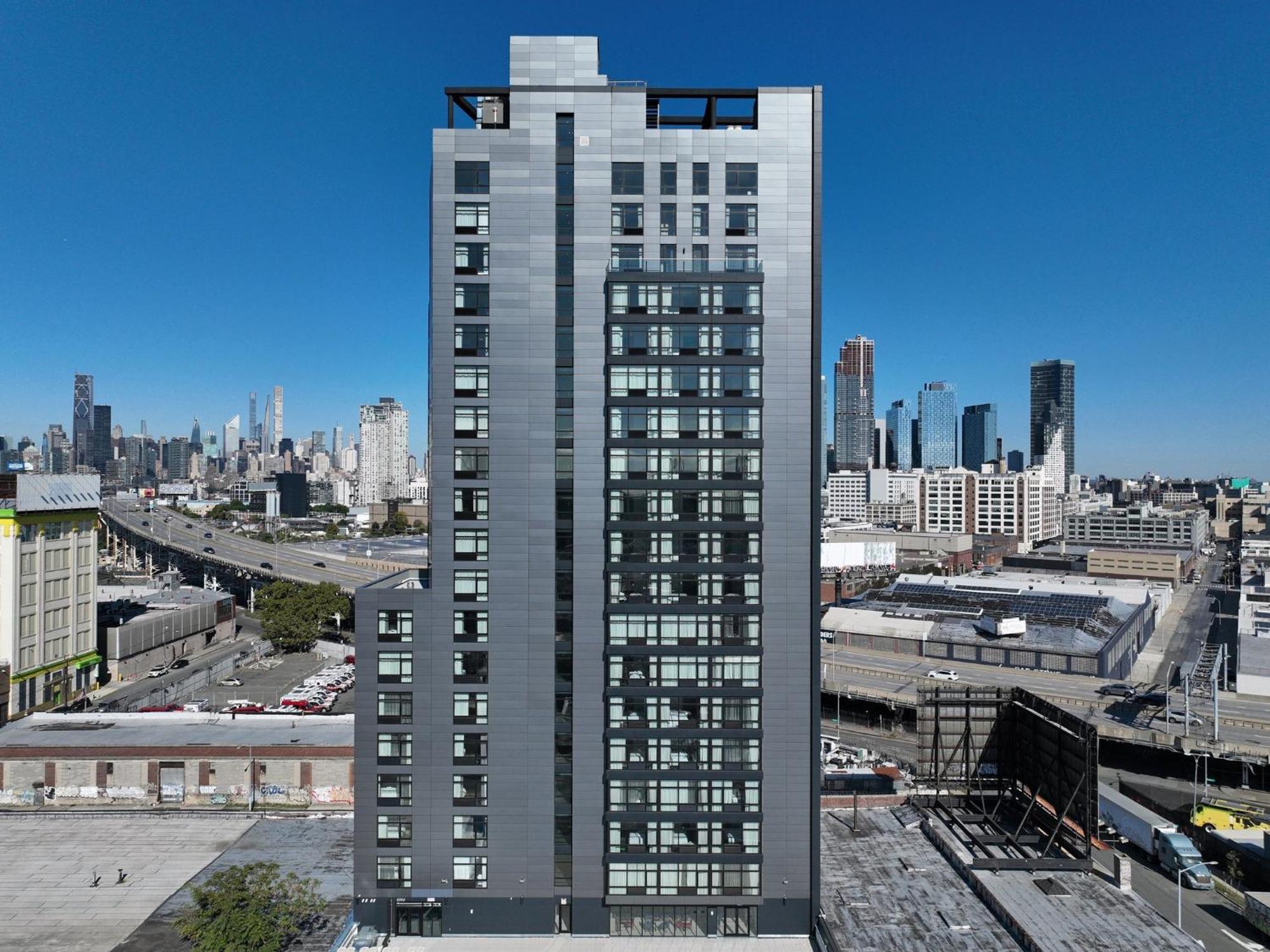 Holiday Inn Express Long Island City E - New York By Ihg Εξωτερικό φωτογραφία
